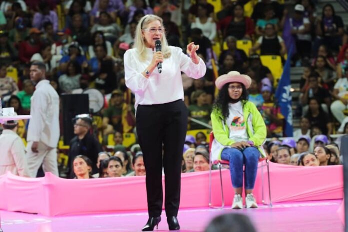 Cilia Flores, primera combatiente y diputada de la A.N.